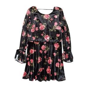 Xhilaration Dress XL Black Velvet Floral Cottagecore Holiday Party Cocktail‎
